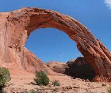 Exploring Corona Arch with a Trail Ambassador