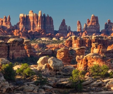 Needles Full Day Jeep into Canyonlands National Park