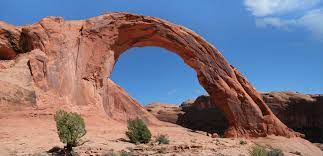 Exploring Corona Arch with a Trail Ambassador